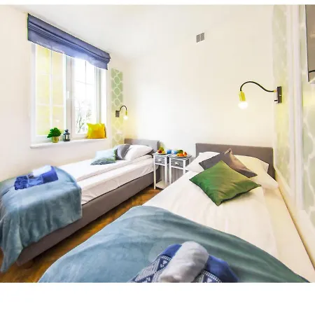 Family Luxury Gold & Playstation, 1-6, 2 Sypialnie I Salon, 100m Bazylika Apartment *