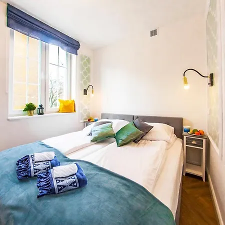 Family Luxury Gold , 1-6, 2 Sypialnie I Salon, 100m Bazylika, Summerwinter Brand * Gdansk